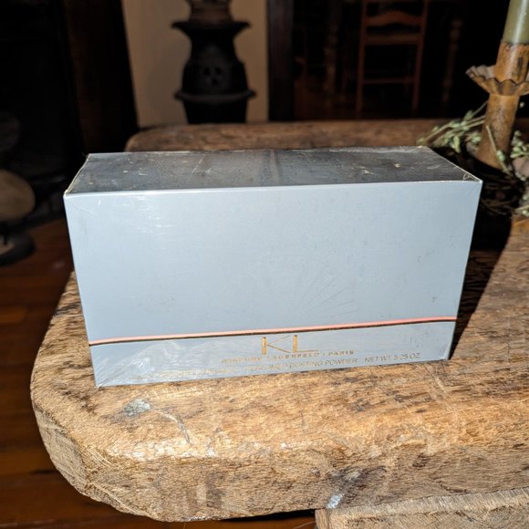 Vintage KL dusting powder - Picture 4 of 4